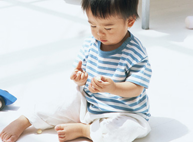 auraのキッズ・ベビーシッターサービス